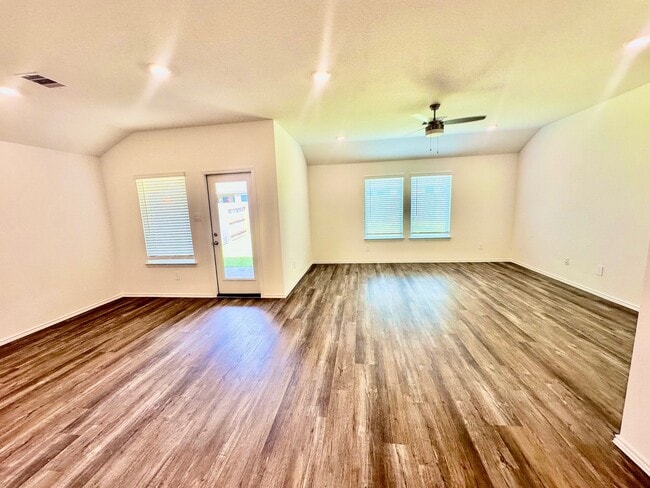 property at 21922 Oia Is Dr