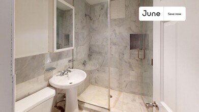 20 Avenue A Ave in New York, NY - Building Photo - Building Photo