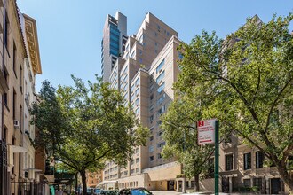 Beekman Townhouse in New York, NY - Foto de edificio - Building Photo