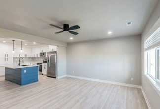 14309 Springbrook Trl in Grimes, IA - Building Photo - Building Photo