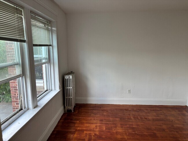 117 Summer St in Malden, MA - Foto de edificio - Building Photo