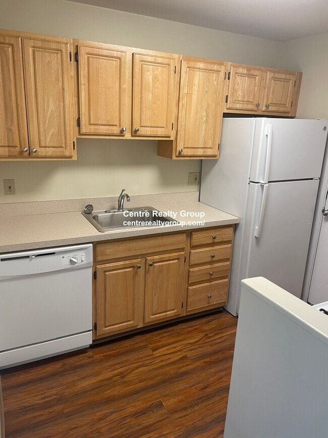 2251 Washington St, Unit 3