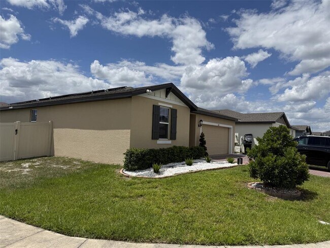 3630 Walking Stick Wy in Poinciana, FL - Building Photo - Building Photo