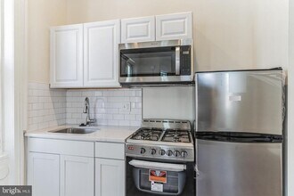 404 S 22nd St in Philadelphia, PA - Building Photo - Building Photo