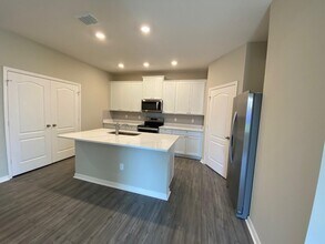 1638 Merriment Way in Fort Pierce, FL - Building Photo - Building Photo