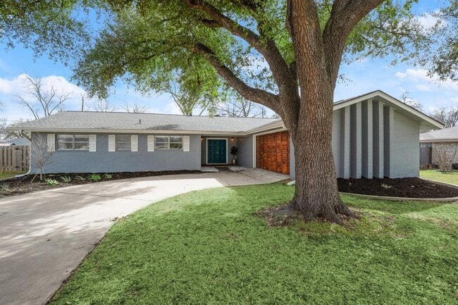 611 Virginia Dr in Round Rock, TX - Building Photo - Building Photo