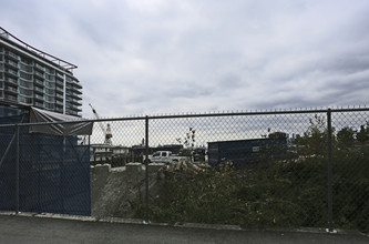 Cascade at the Pier in North Vancouver, BC - Building Photo - Building Photo