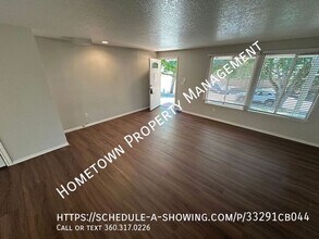 9220 Clover Dr SE in Olympia, WA - Building Photo - Building Photo