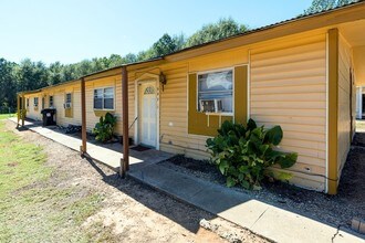 348-370 Bowie Cir in Tyler, AL - Foto de edificio - Building Photo