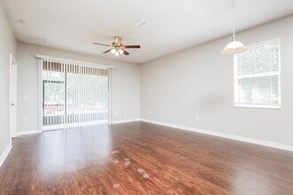 1919 Beardsley Dr in Apopka, FL - Building Photo - Building Photo