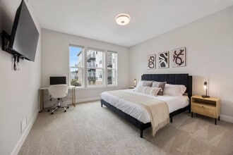 28294 Ferry Rd in Warrenville, IL - Building Photo - Building Photo