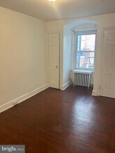 822 S 9th St-Unit -UNIT 2 in Philadelphia, PA - Building Photo - Building Photo