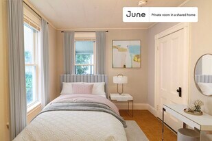 Room in Shared 3 bed/1 bath home in Cambridge, MA - Building Photo