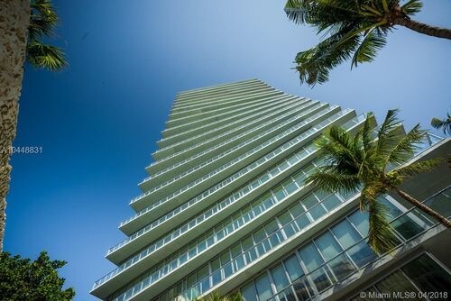 2675 S Bayshore Dr-Unit -1902S in Miami, FL - Building Photo - Building Photo
