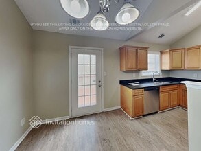 4835 Daintree Ct in Flowery Branch, GA - Building Photo - Building Photo