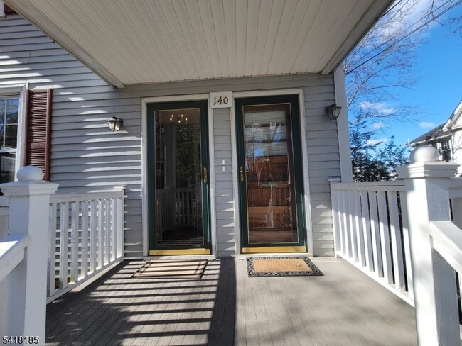 140 Prospect St in Leonia, NJ - Building Photo - Building Photo