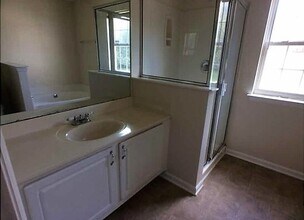 3724 Capps Hill Dr in Charlotte, NC - Building Photo - Building Photo