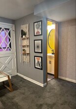 4755 Esterbrook Rd in Columbus, OH - Building Photo - Building Photo