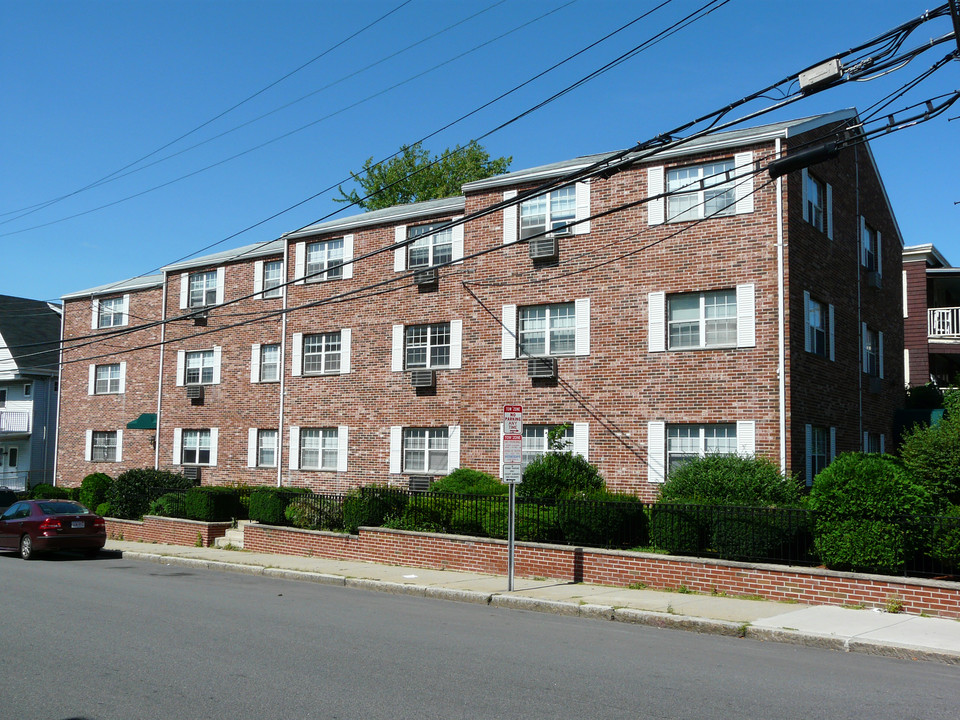 44 Cherry St in Somerville, MA - Building Photo