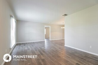1107 SE 5th Ave in Cape Coral, FL - Building Photo - Building Photo