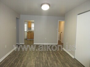 2128 Eccles St in Pittsburgh, PA - Building Photo - Building Photo