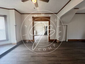 209 N Main St in Swanton, OH - Building Photo - Building Photo