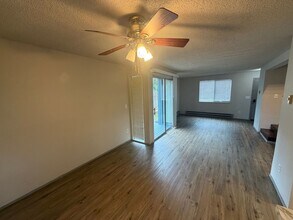 1214 Conger Ave NW in Olympia, WA - Building Photo - Building Photo