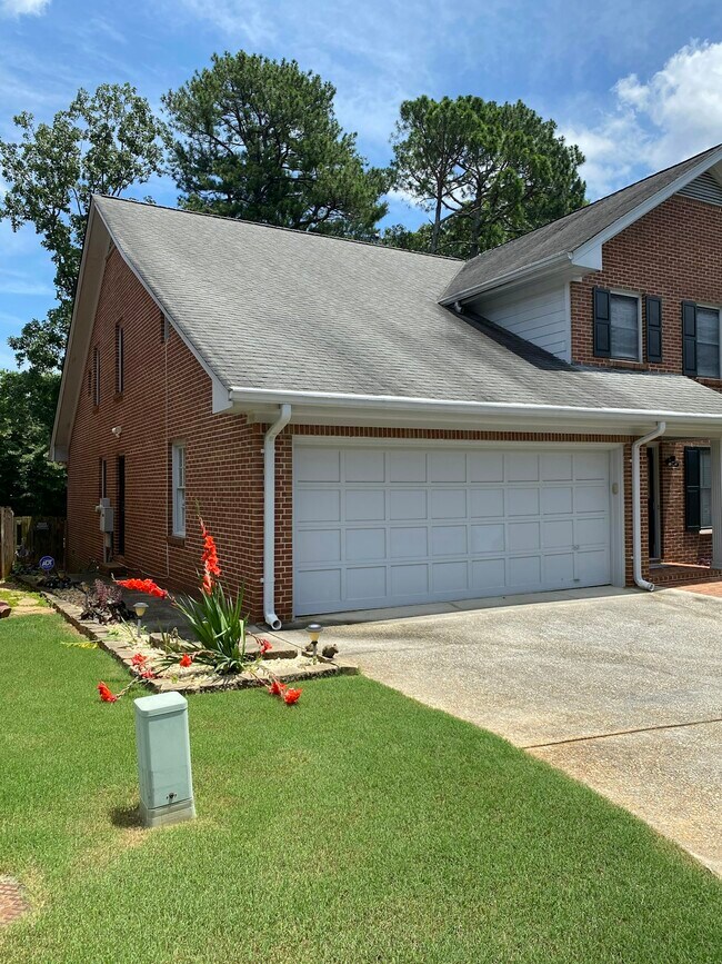 1165 Vineyard Ct in Stone Mountain, GA - Building Photo - Building Photo