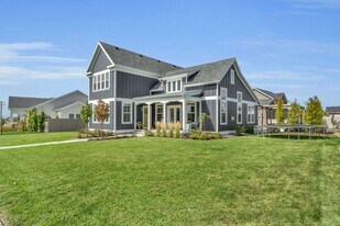 1932 W 200 N in Kaysville, UT - Building Photo