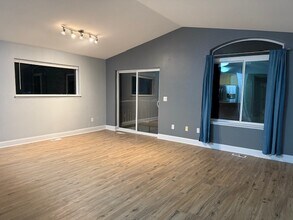 6522 E 9th Ave in Anchorage, AK - Building Photo - Building Photo