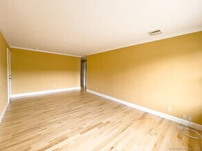 93 Park Lane Rd, Unit A in New Milford, CT - Building Photo - Building Photo