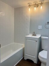 4 Commonwealth Ct, Unit 2 in Boston, MA - Building Photo - Building Photo