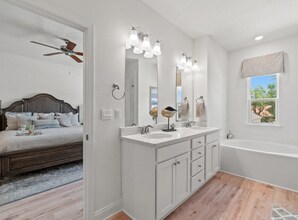 249 Beaver Trl Dr in Freeport, FL - Building Photo - Building Photo