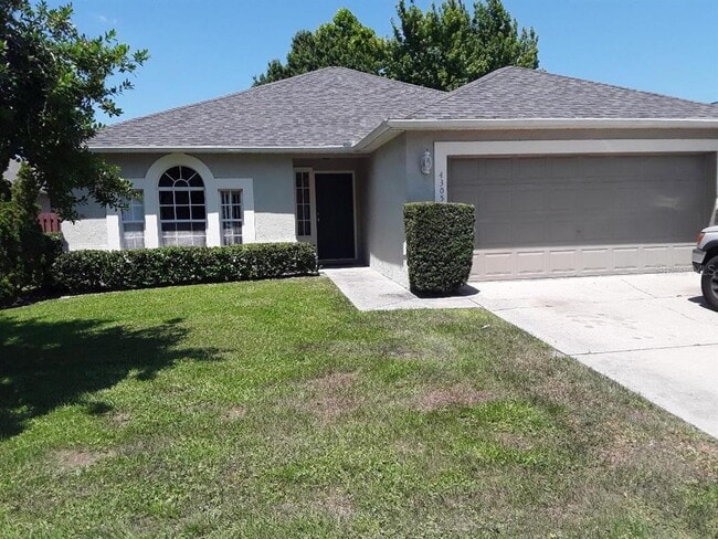 property at 4305 Iveyglen Ave