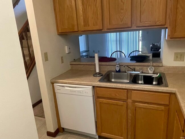 2446 Brittany Ln in Bloomington, IN - Building Photo - Building Photo