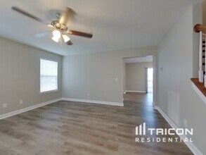 312 W Winterberry Trail in White House, TN - Foto de edificio - Building Photo