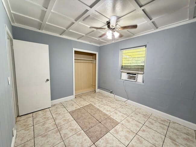 property at 1101 Summer St