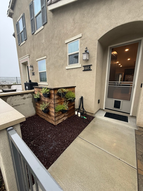 1118 Delpy View Point in Vista, CA - Building Photo - Building Photo