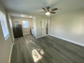 10 N Palmway in Lake Worth Beach, FL - Building Photo - Building Photo