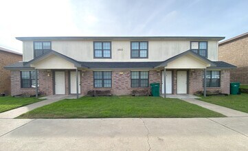 1610 Aztec Trce in Harker Heights, TX - Foto de edificio - Building Photo