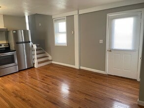 335 Washington St in Abington, MA - Building Photo - Building Photo
