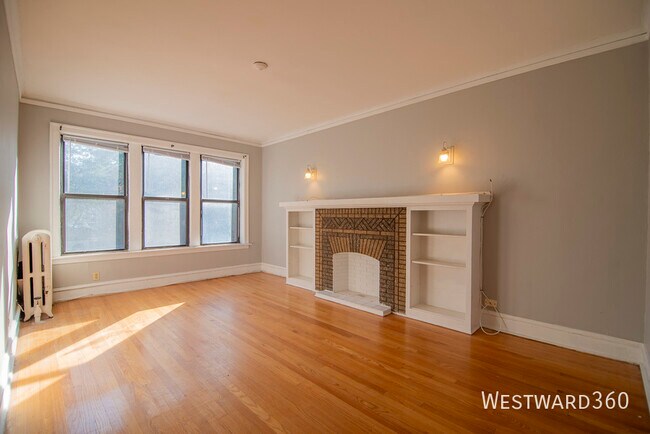 6055 N Ridge Ave in Chicago, IL - Building Photo - Building Photo