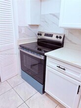 824 SW 12th Ct, Unit 826 in Fort Lauderdale, FL - Foto de edificio - Building Photo