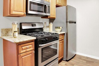 Sunbow Villas in Chula Vista, CA - Building Photo - Building Photo