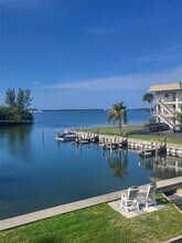 3320 Gulf of Mexico Dr in Longboat Key, FL - Foto de edificio - Building Photo