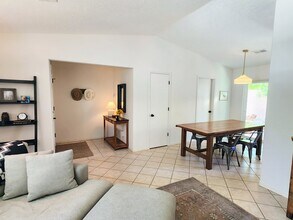1304 Villa Campo NE in Albuquerque, NM - Building Photo - Building Photo