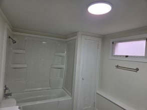 441 Rutherford Ave in Franklin, NJ - Foto de edificio - Building Photo