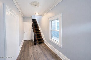 23 Rector Pl in Red Bank, NJ - Building Photo