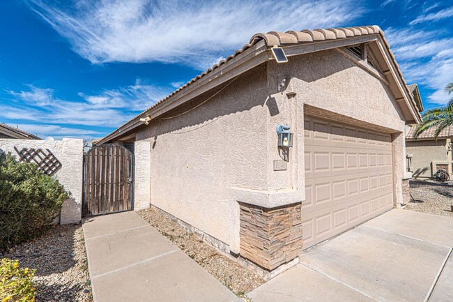 8646 E Nido Ave in Mesa, AZ - Building Photo - Building Photo