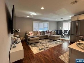 51 Irving Pl, Unit 01-0270 in Garfield, NJ - Building Photo - Building Photo